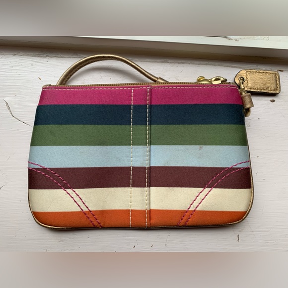 Coach mini Wristlet - Picture 4 of 7